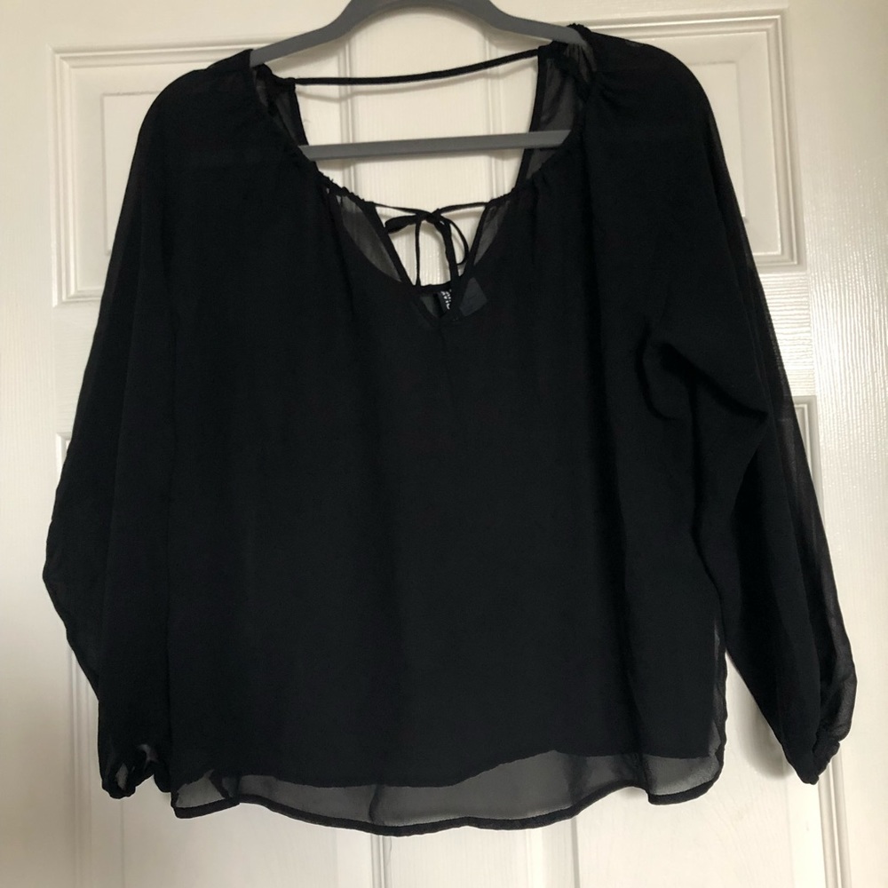 ▪️H&M BLACK SEE-THROUGH TOP▪️